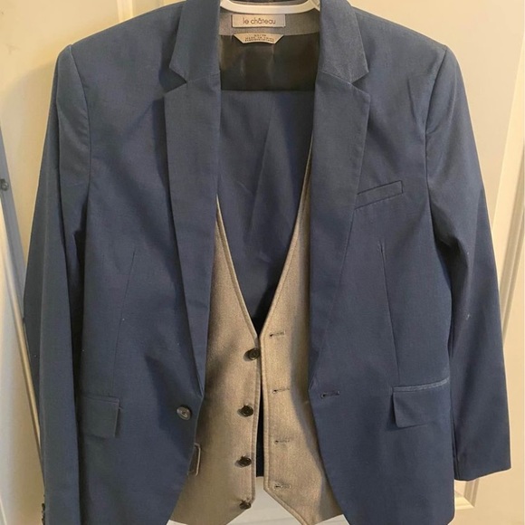 3 Piece New Condition Suit (Very Cheap!) - Picture 3 of 3